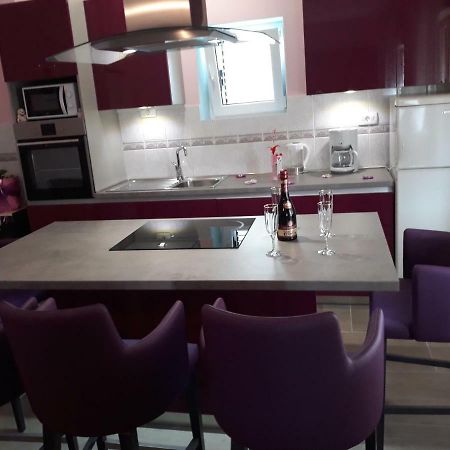 Apartment Vana Trogir Exteriör bild