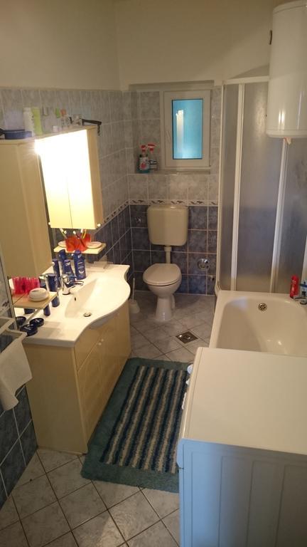 Apartment Vana Trogir Exteriör bild