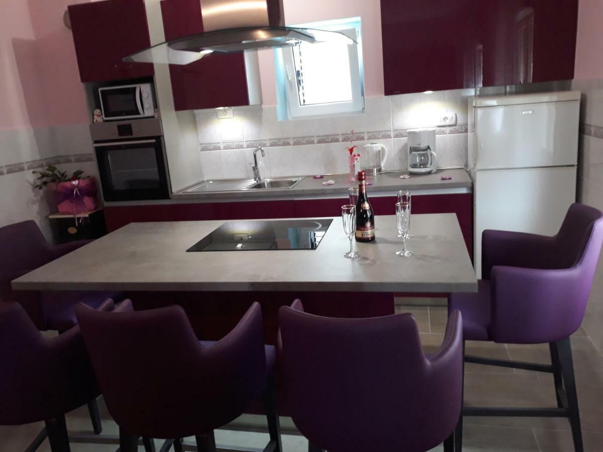 Apartment Vana Trogir Exteriör bild